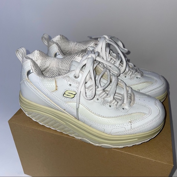 Skechers Shoes - Skechers White Chunky Shape Ups Size 6